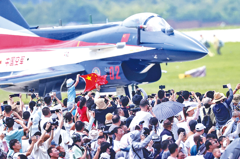 肥骚孕妇长春航空展迎来首个公众日